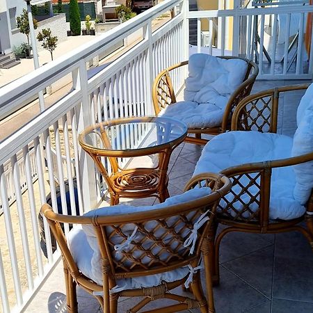 Apartment Alexandra Вир Екстер'єр фото
